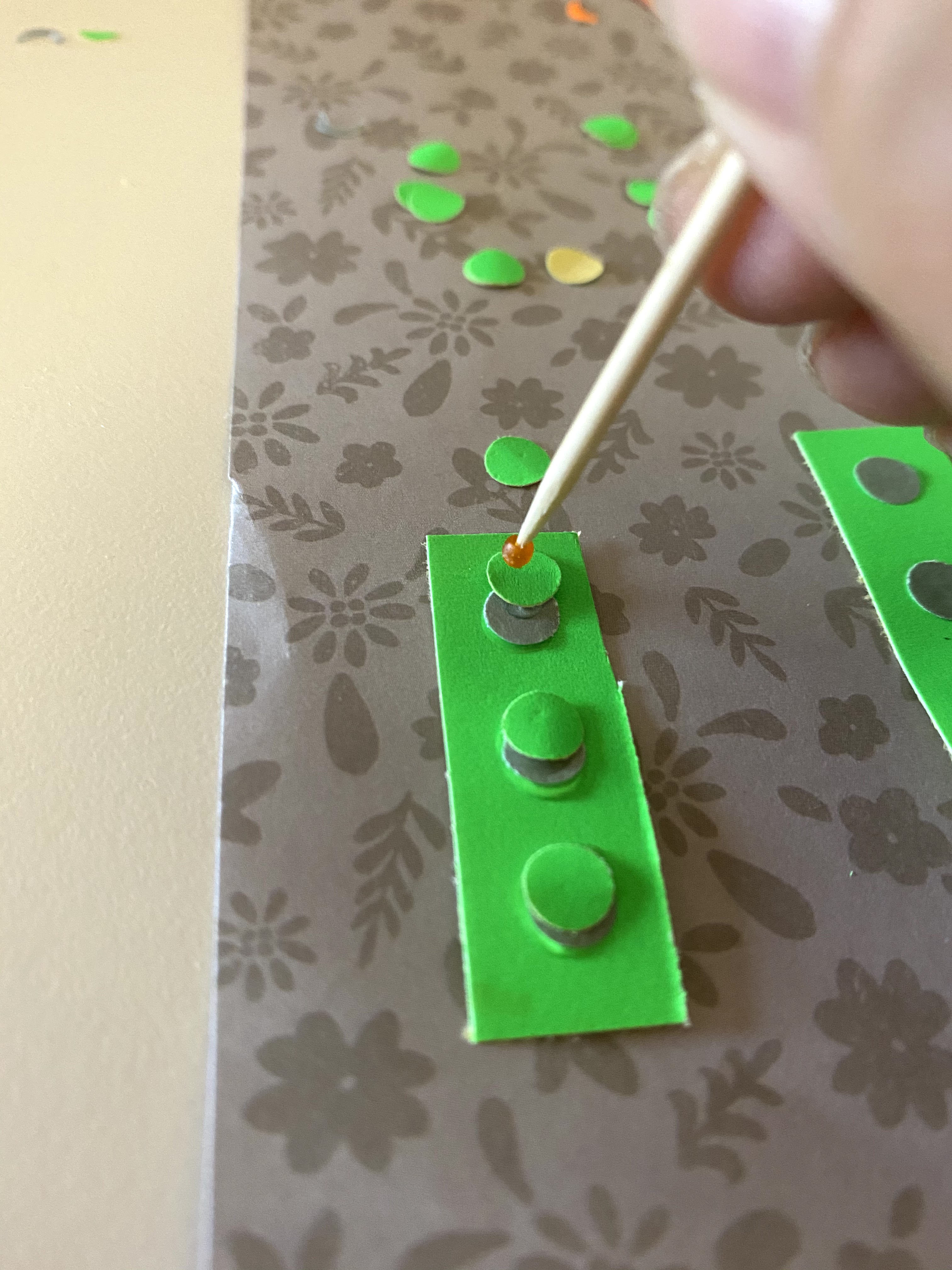 Making paper lego bricks and shading technique.