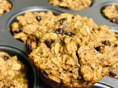 Protein Packed Oatmeal Chocolate Chip&nbsp;Muffins